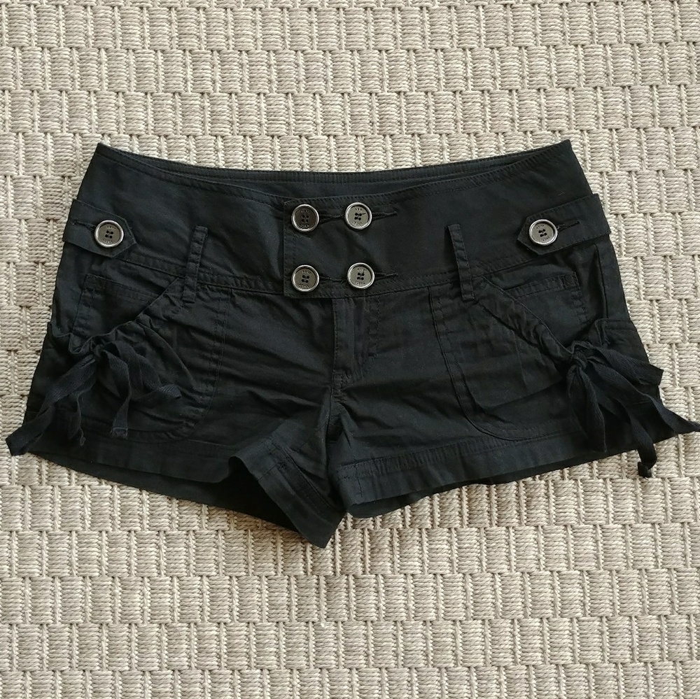 Black DKNY Jeans Shorts Sz 26